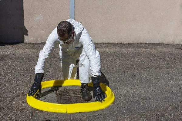 TSSFB-1-2 Flexible Spill Barrier