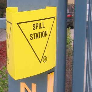 2-Way No-Drill Spill Kit Sign